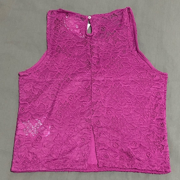 TERRANOVA Sleeveless Lace Shirt, Magenta, Small - Picture 2 of 4